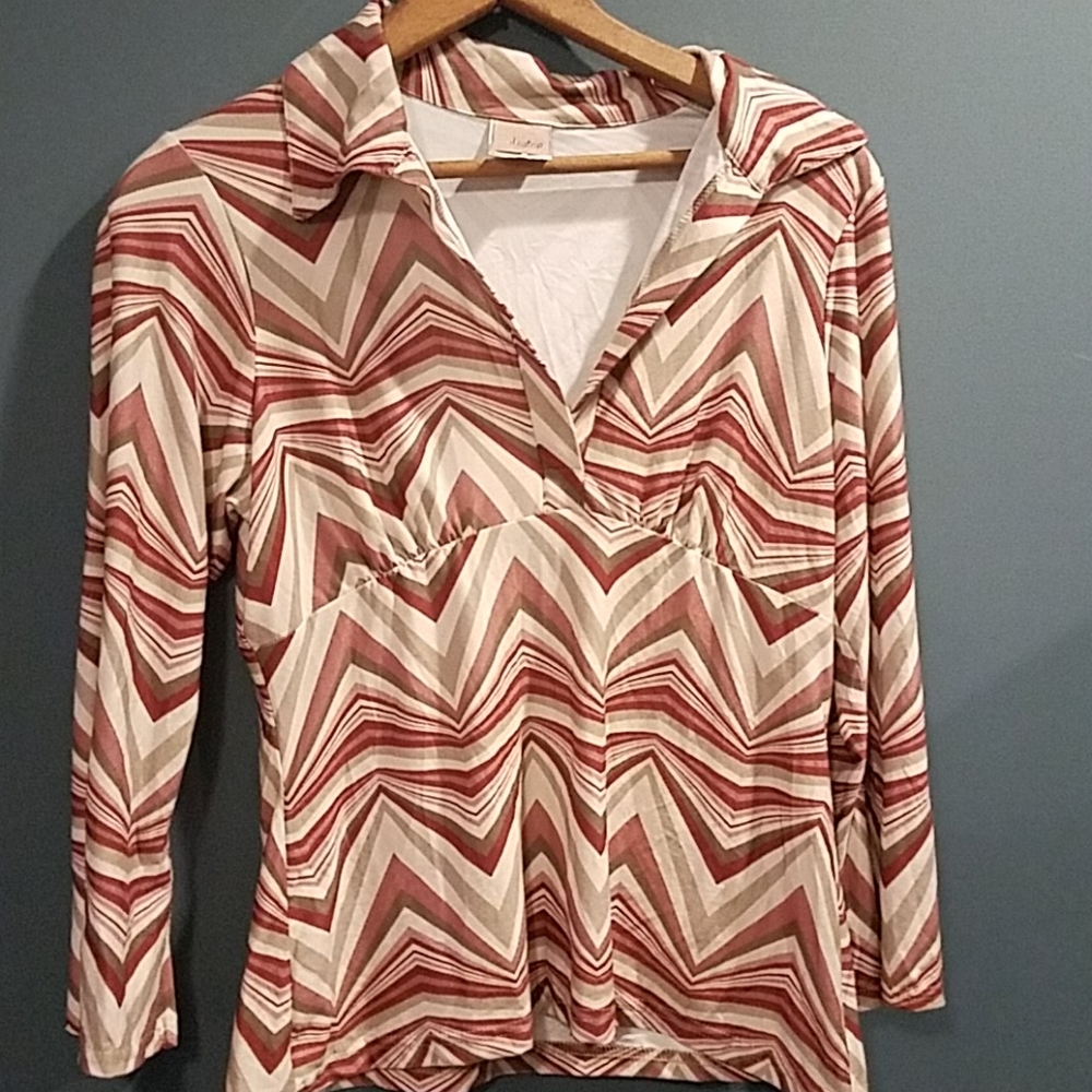 Daytrip chevron print long sleeve top Large‎